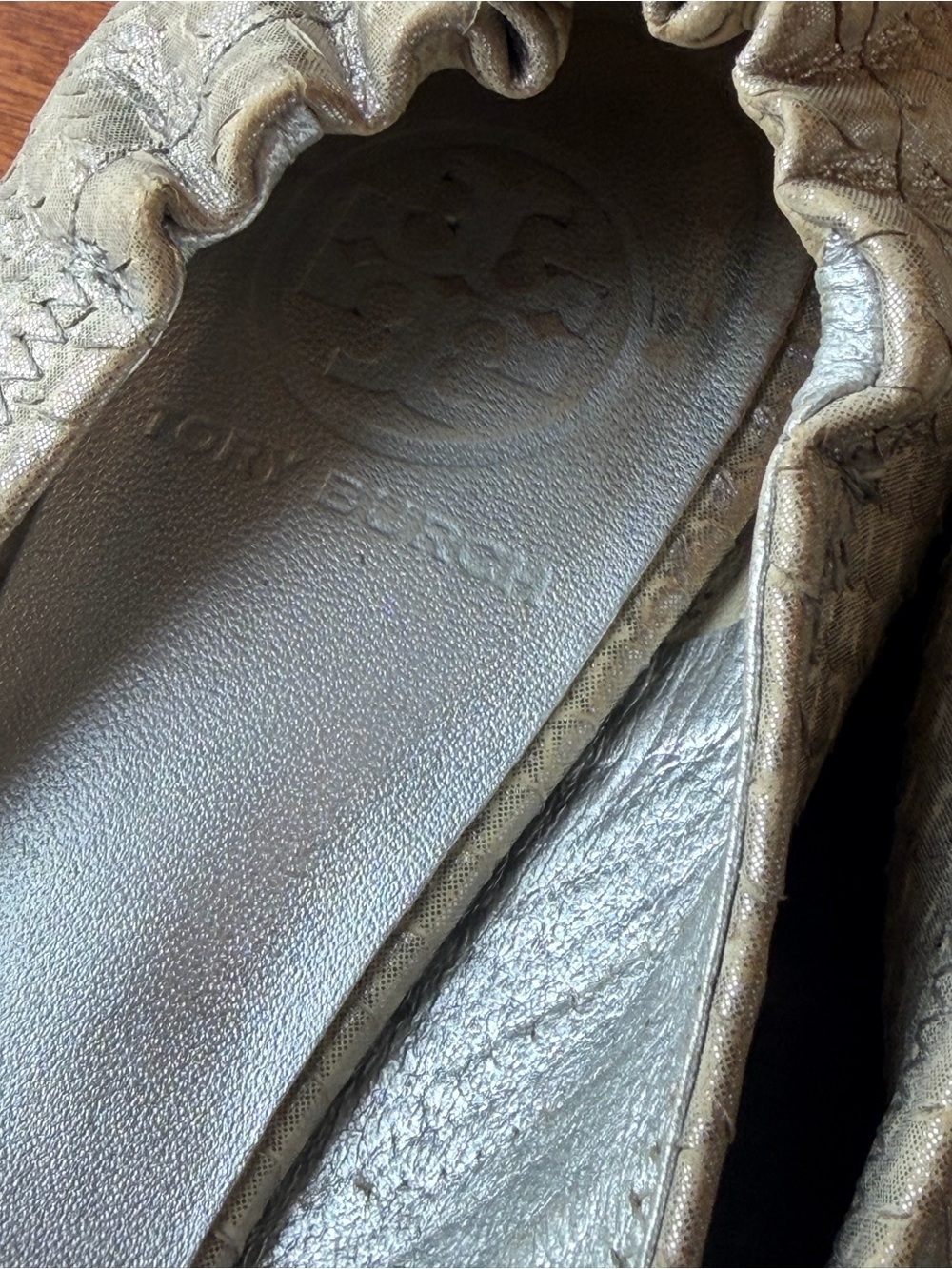 Tory Burch python flats - Picture 5 of 10
